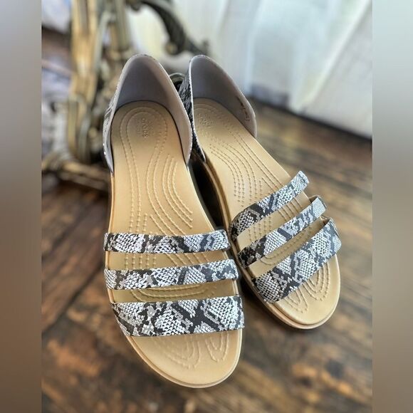 CROCS Tulum Open Toe Flat Gray Snake 3-Strap Flat Sandals Size 6 - Picture 4 of 12